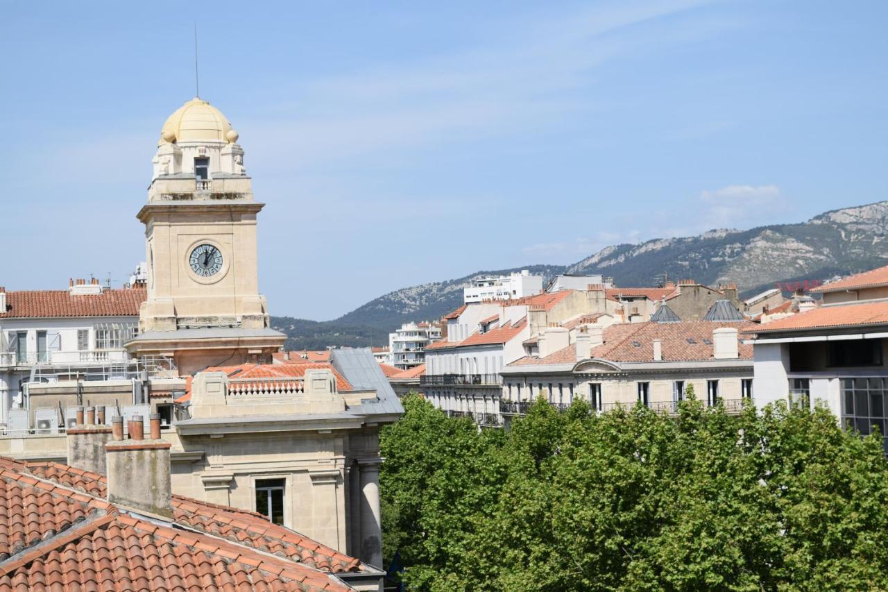 Hotel Amirauté 3*